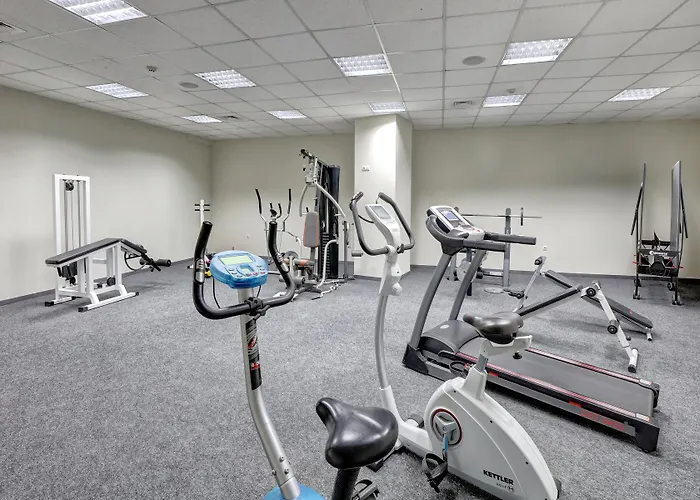 Continental מלון