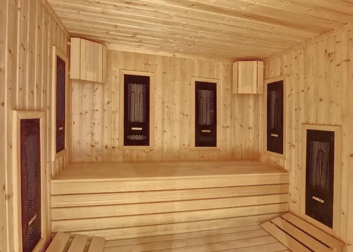 Continental 4* גולדן סנדס