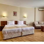 Continental Hotel 4*