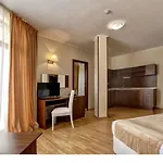 Szálloda Continental Aranyhomok