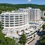 Continental 4* Aranyhomok