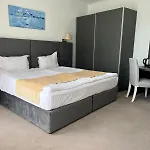 Хотел континентал 4*
