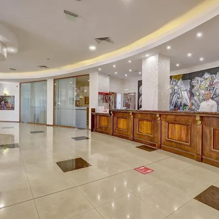 Continental Hotell 4*