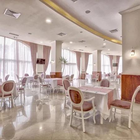 Continental Hotel 4*