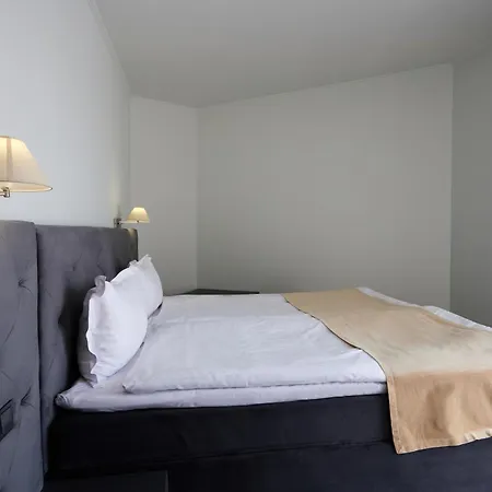 Continental Hotel