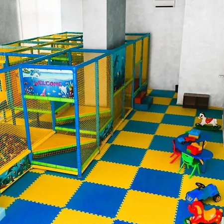 Отель Continental