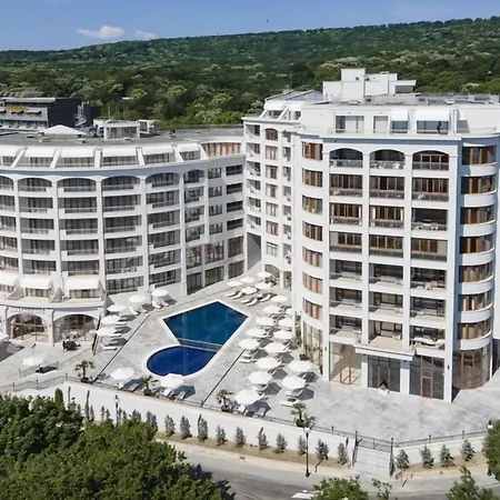 Continental Hotell 4*