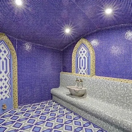 Continental 4*