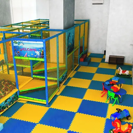 Continental Hotel 4*