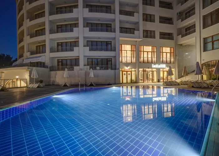 Continental Szálloda Aranyhomok