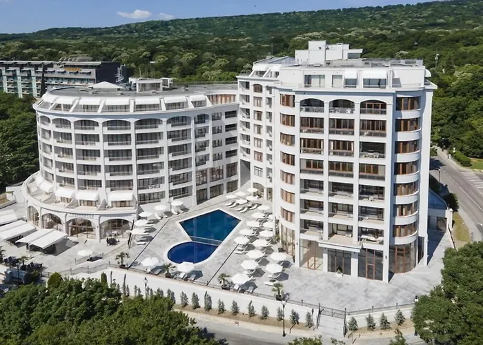 Continental Szálloda 4*